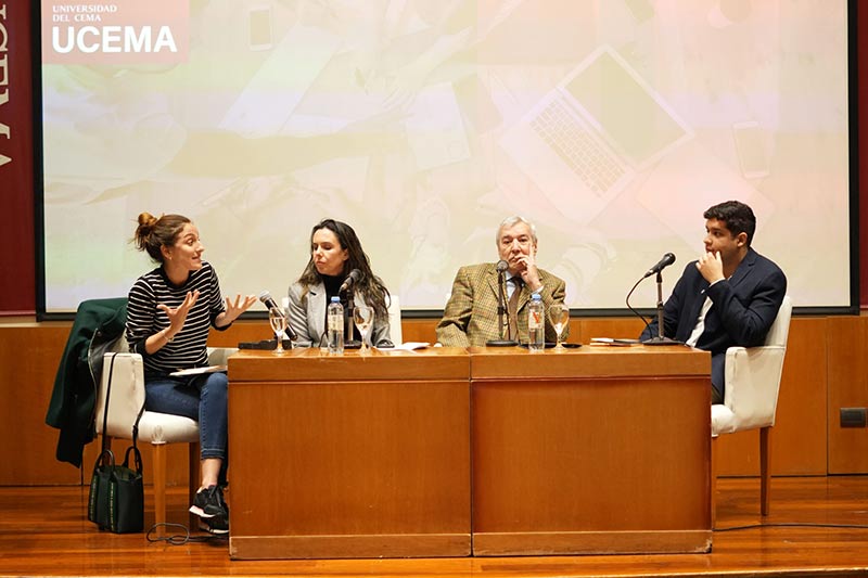 Foro Internacional: «El Avance de las Autocracias y su Influencia en América Latina» Foro Internacional